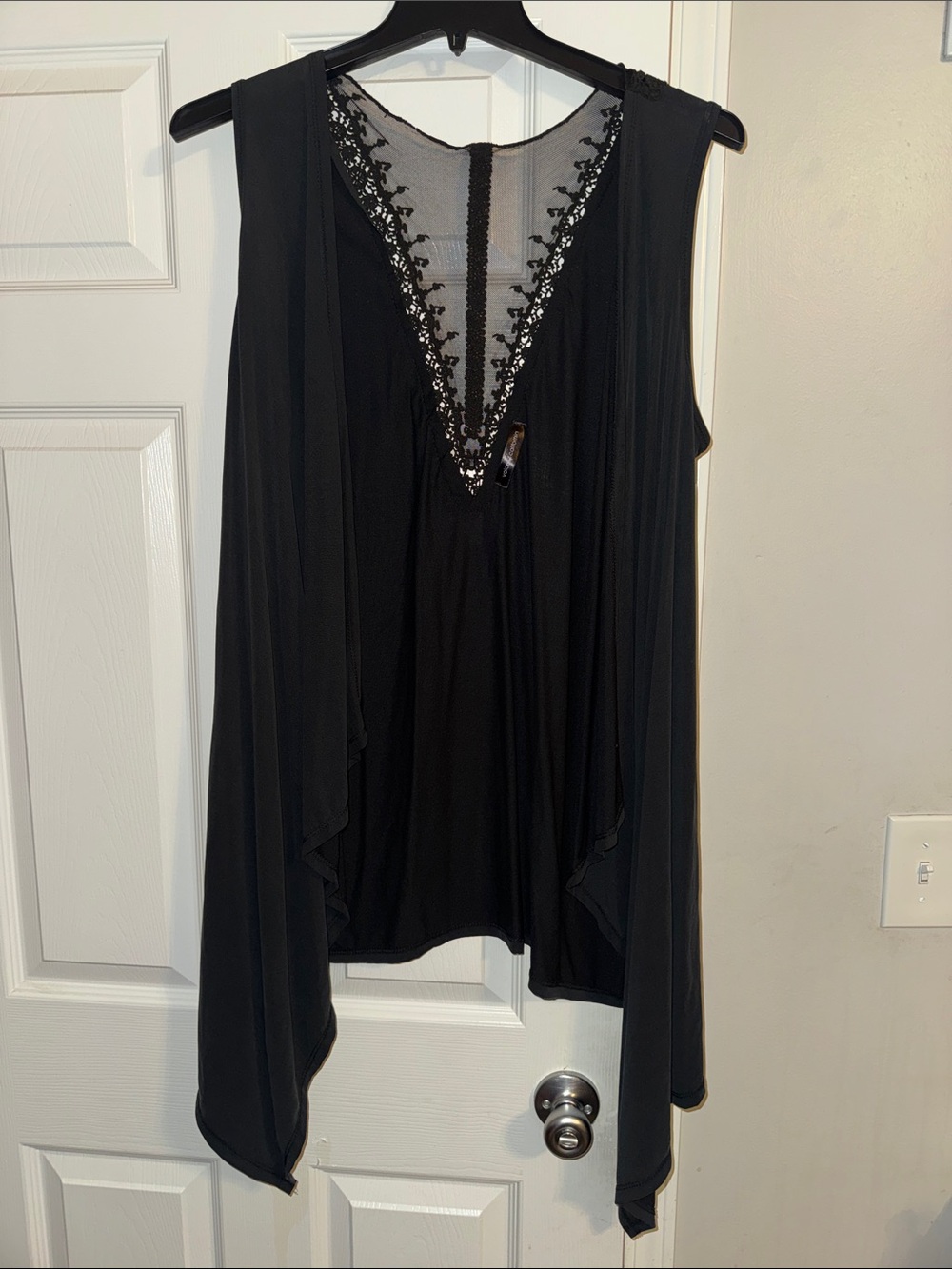 Voice of California Sleeveless Black V-Neck Lace-Trim Draped Camisole